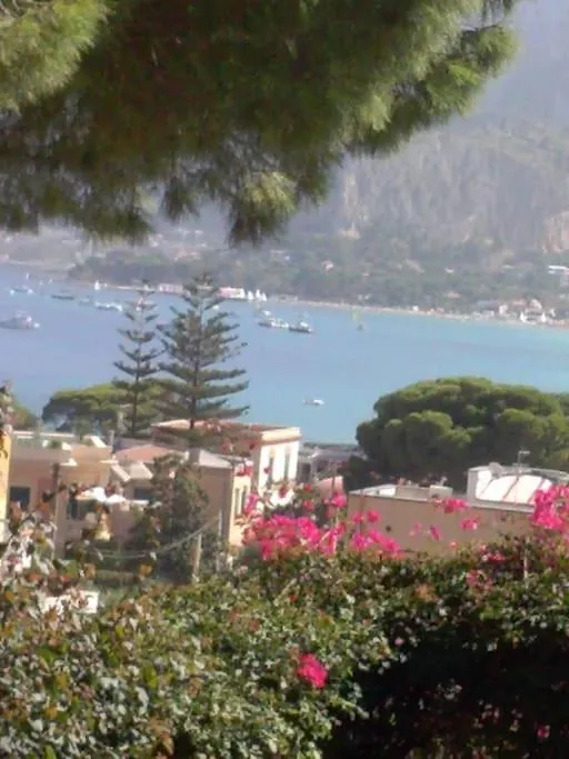 Villa Archibianchi Mondello Palermo Holiday home